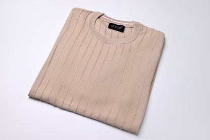 سترة قطنية 100% - ناعمة وخفيفة الوزن وذات رقبة دائرية كلاسيكية