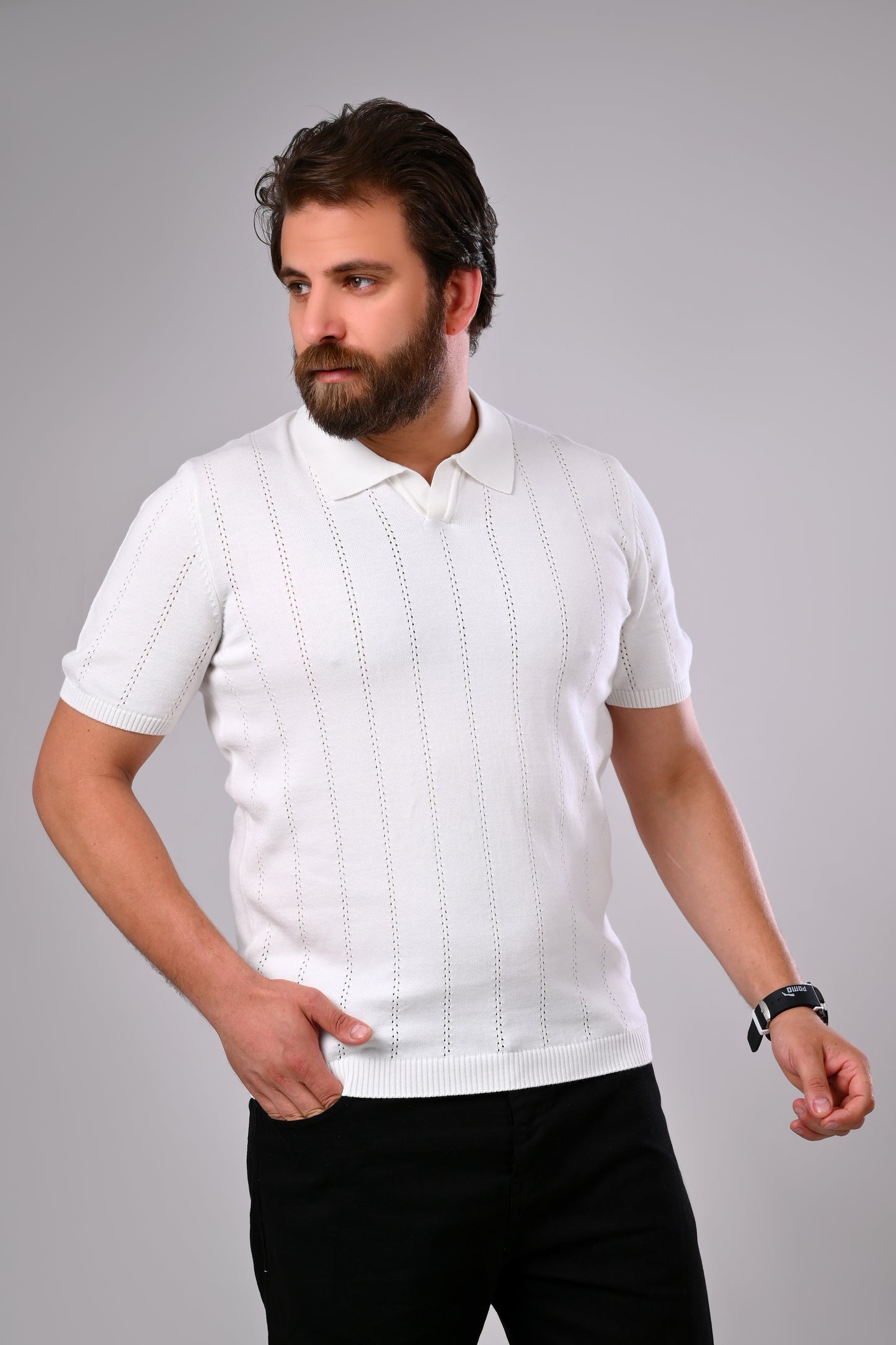 Light, Airy, Elegant – 100% Cotton Polo Sweater with Refined Openwork Detail